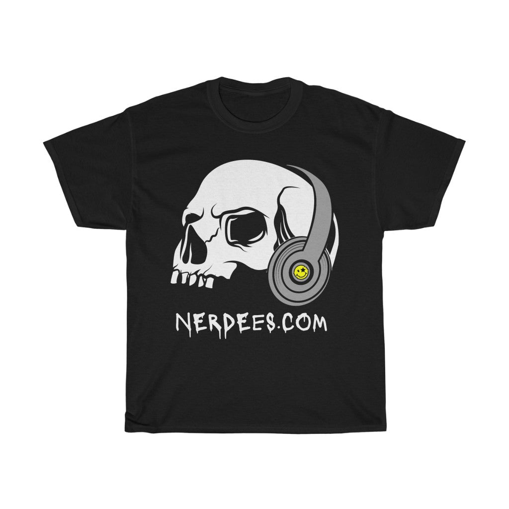 Nerdee's - Nerdees.com "Skull Phones" (Gray Design 01) - Unisex Heavy Cotton Tee